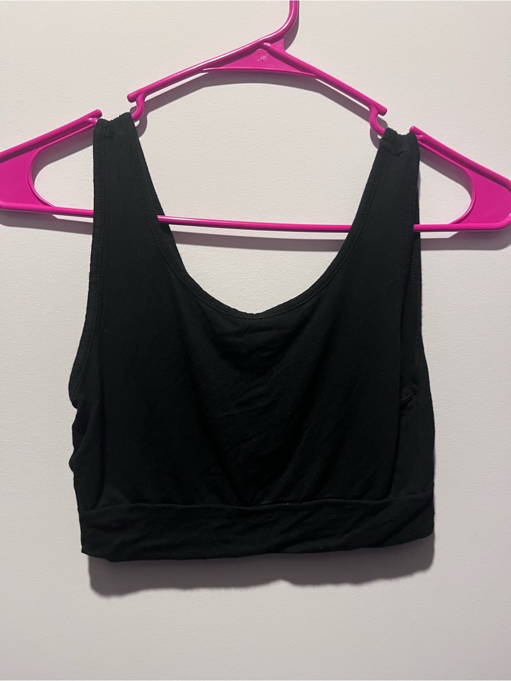 Fashion Nova Black Scoop-Neck Sports Bralette